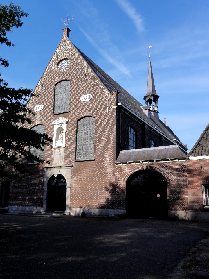 Velp Rijksmonument 17331 exterieur kapel kapucijnenklooster Basilius van Bruggenlaan 4