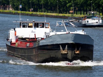 Velsertunnel - ENI 02006181 op het Amsterdam-Rijn kanaal, pic2