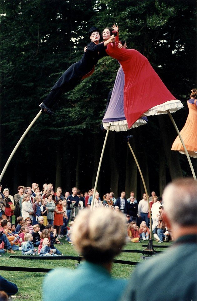 Velserbeekfestival. Aangekocht in 1997 van United Photos de Boer bv. - Negatiefnummer 43179 kc 25 a. - Gepubliceerd in het Haarlems Dagblad van 02.09.1996. Identificatienummer 54-036328