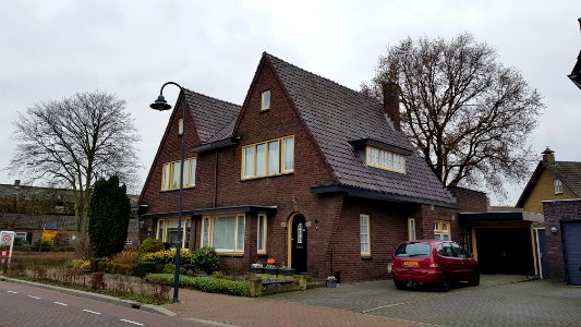Veghel-Dubbel woonhuis aan NCB-laan 9-11 (1)