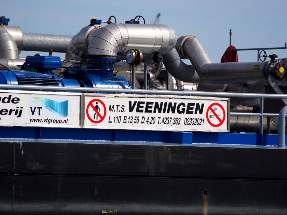 Veeningen - ENI 02332021, Het Scheur, Port of Rotterdam, pic4