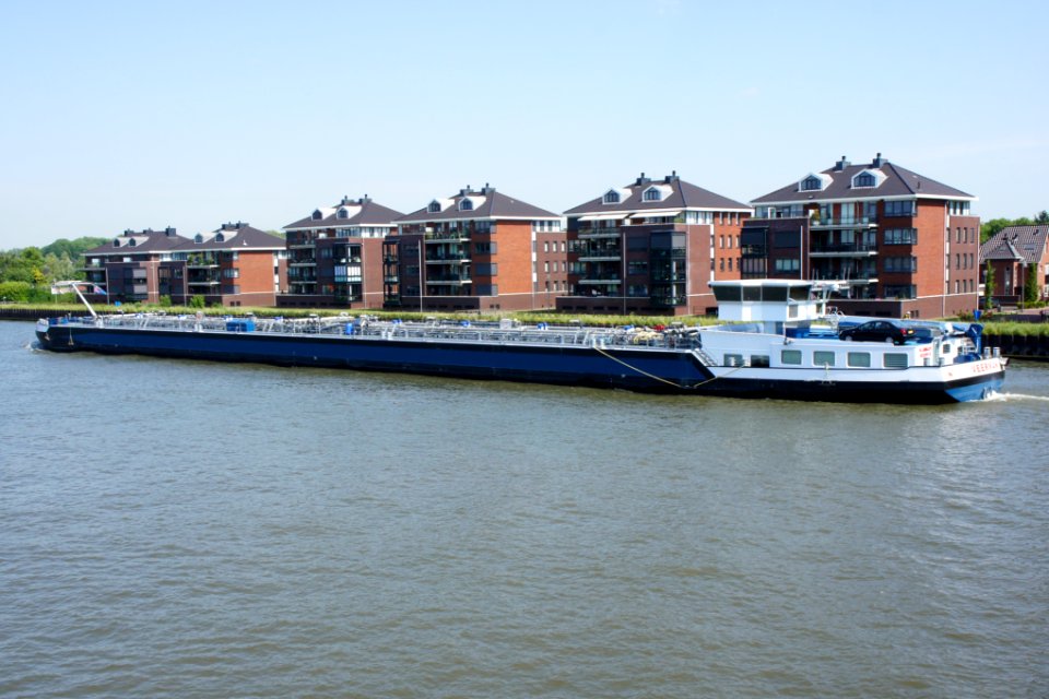 Veerman - ENI 02329919, Amsterdam-Rijn kanaal, pic2