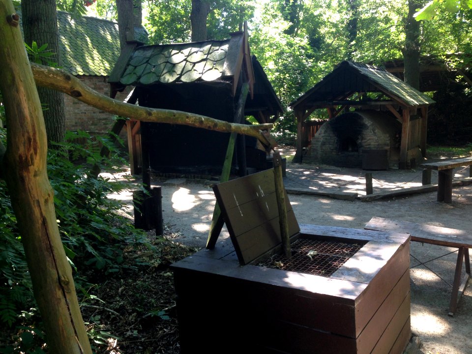 Veenpark Aole Compas bakkerij en waterput