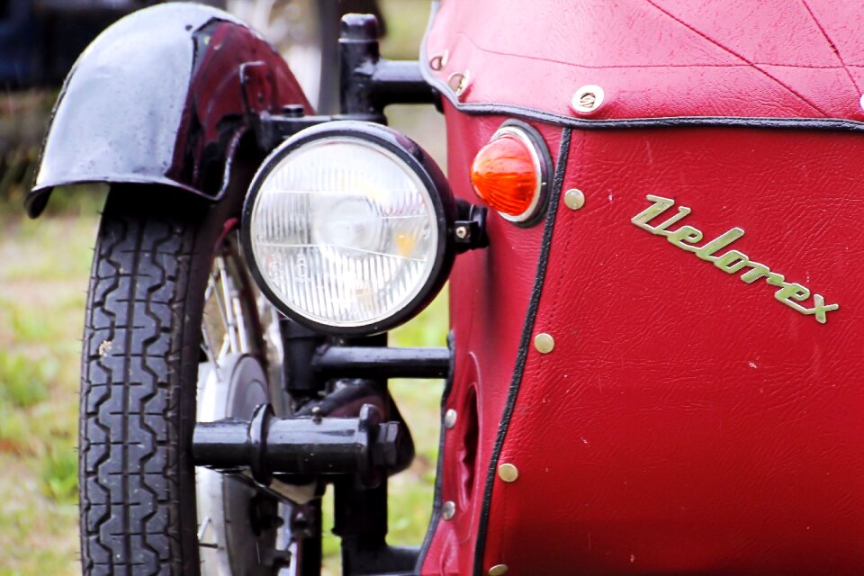 Auto old historically
