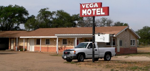 Vega Motel (Vega, Texas) NW corner from NE 1