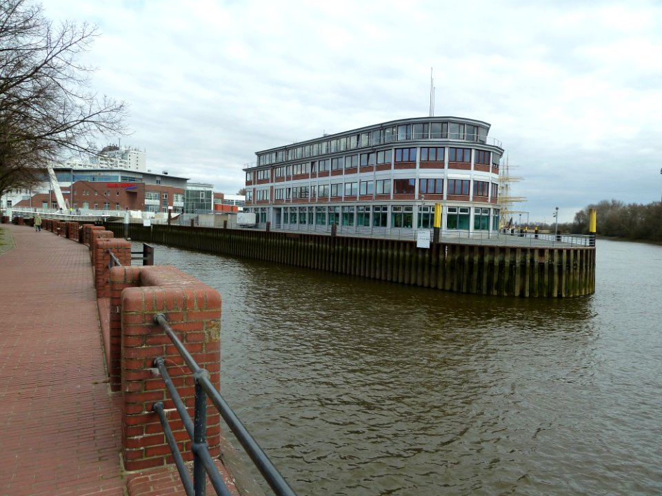 Vegesacker Hafen - Einfahrt