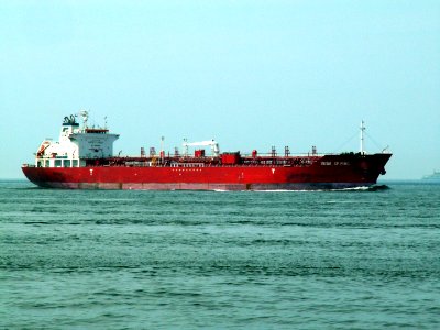 Vega Spring p3 approaching Port of Rotterdam, Holland 04-Jul-2006