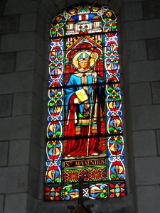 Veigné (Indre-et-Loire) église, vitrail 06