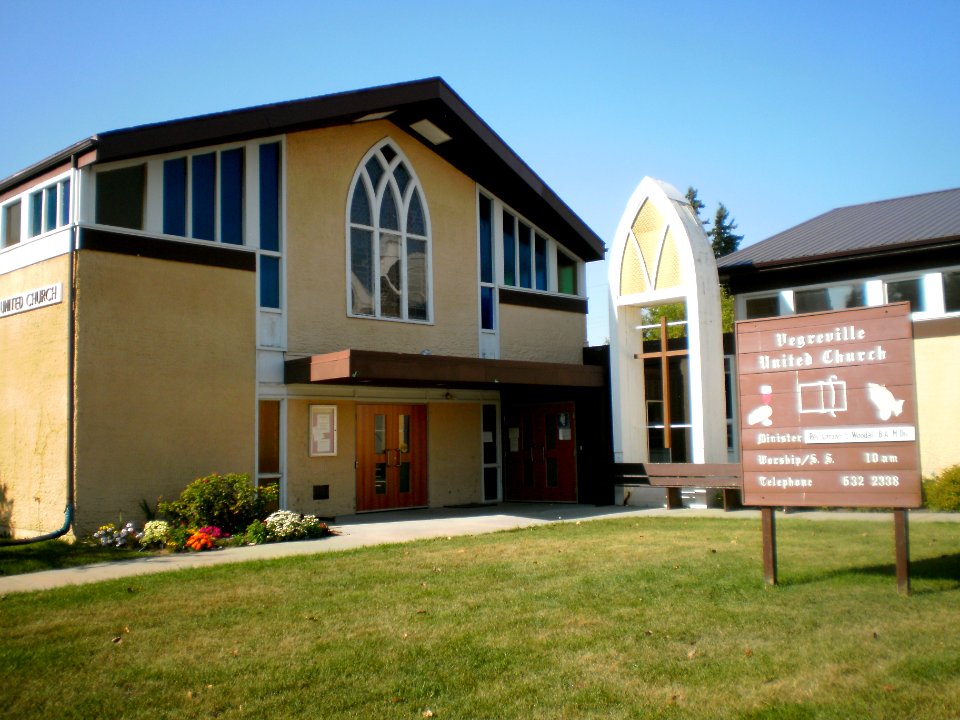 Vegreville United Church 02