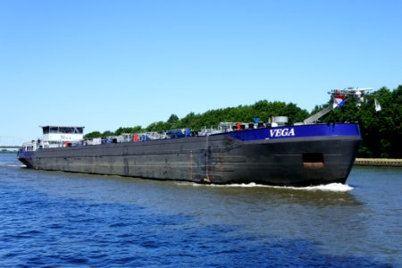 Vega - ENI 02334466, Amsterdam-Rijn kanaal, pic4