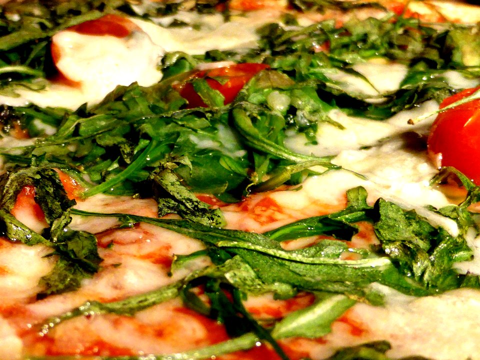 Vegetarian-pizza-close-up