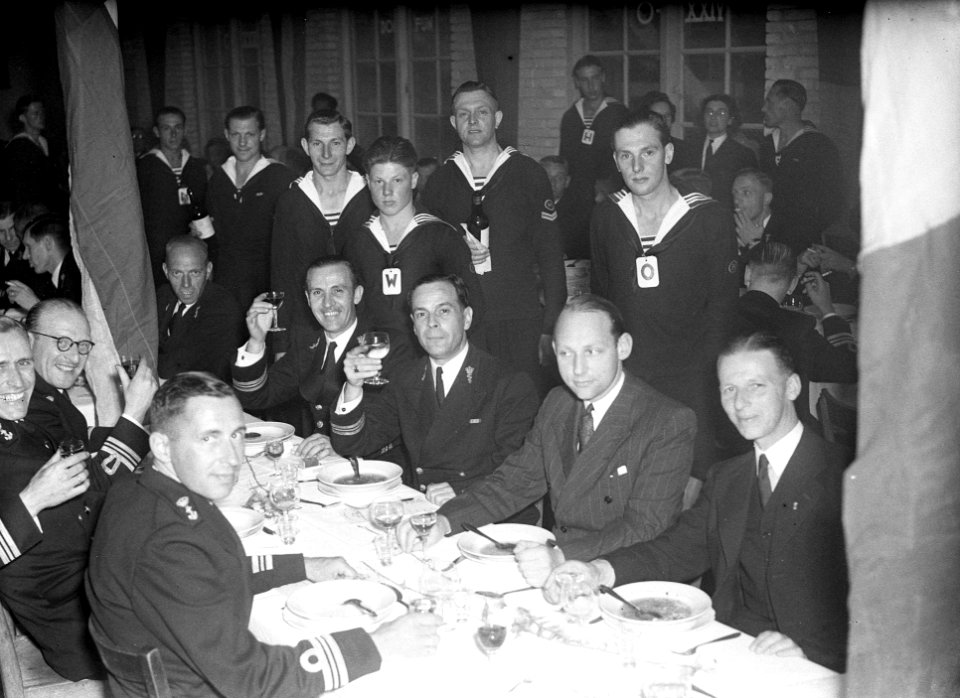 Veertig-jarig jubileum Onderzeedienst.. Diner officieren reunisten. Overzicht, Bestanddeelnr 902-2291