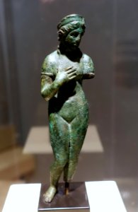 Venus statuette, Roman, c. 118-136 AD, bronze - Middlebury College Museum of Art - Middlebury, VT - DSC07929