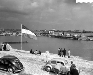 Verbinding Europoort uit zee, overzicht na doorbraak, Bestanddeelnr 911-5522