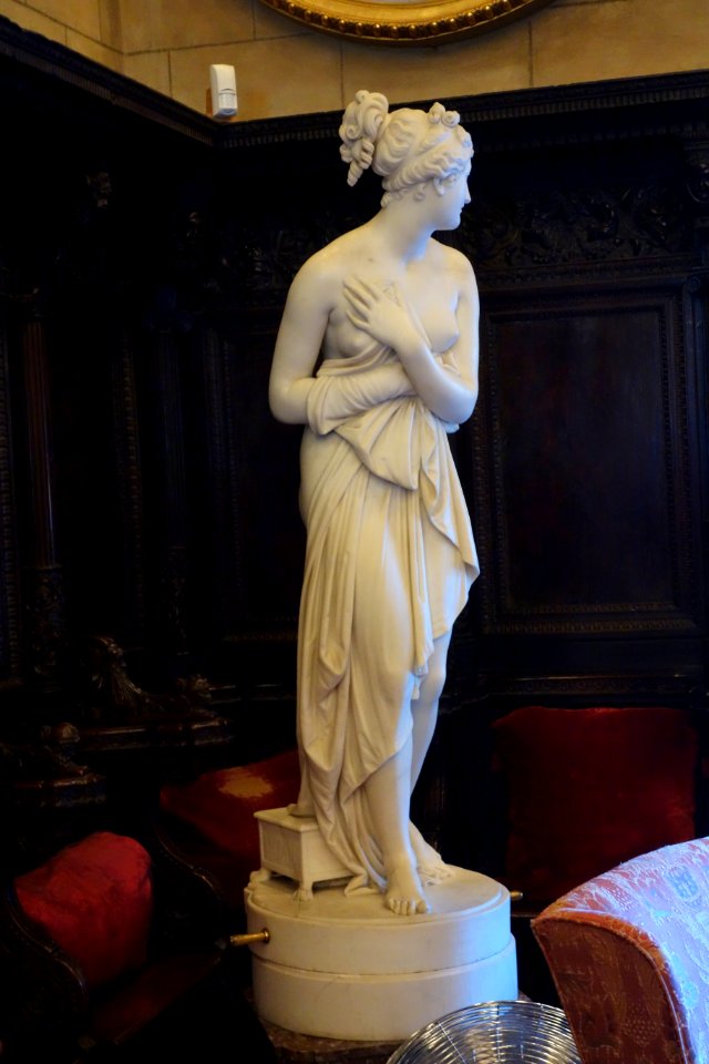 Venus Italica by Antonio Canova - Hearst Castle - DSC06216