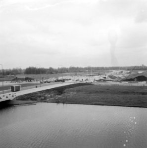 Verbinding Amstelveen-Amsterdam wordt opengesteld, Bestanddeelnr 913-9210