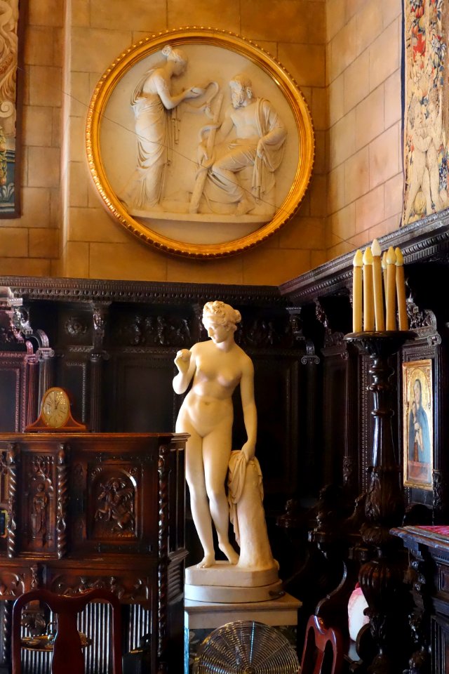 Venus with Apple by Bertel Thorvaldsen - Hearst Castle - DSC06186