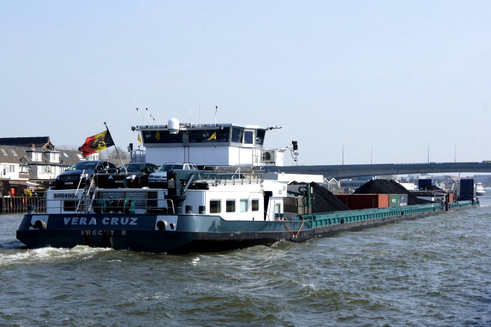 Vera Cruz - ENI 06004001 & Vera Cruz II - ENI 06003540, Amsterdam-Rijnkanaal, pic1