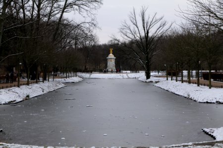 Venusbassin Tiergarten Berlin with ice and snow 2021-02-06 07