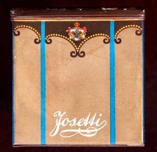Vera Josetti cigaretets tin, front