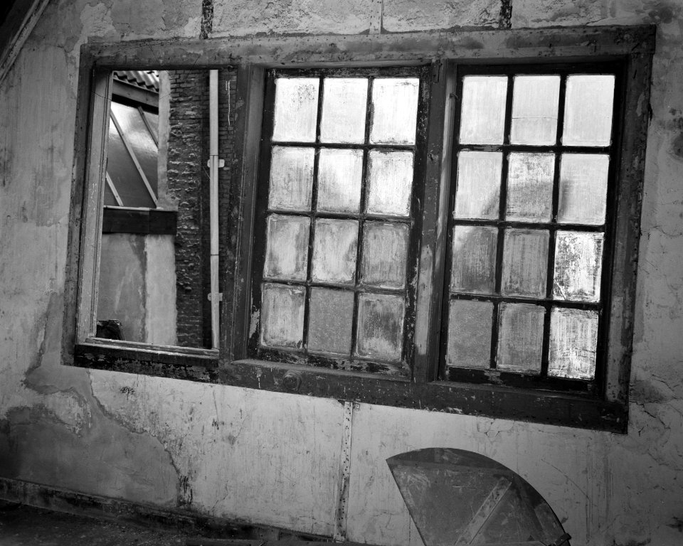 Vensters in het achterhuis van Anne Frank, Bestanddeelnr 908-4338