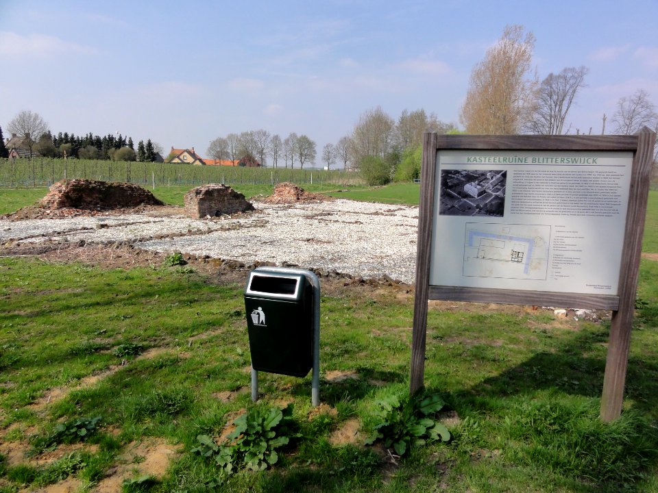 Venray Blitterswijck, kasteelruïne (1)