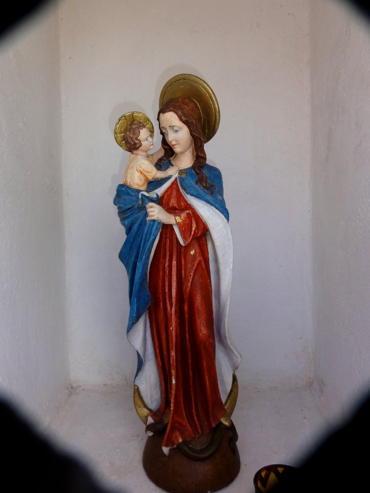 Venray Blitterswijck, Mariakapelletje beeld Madonna met kind