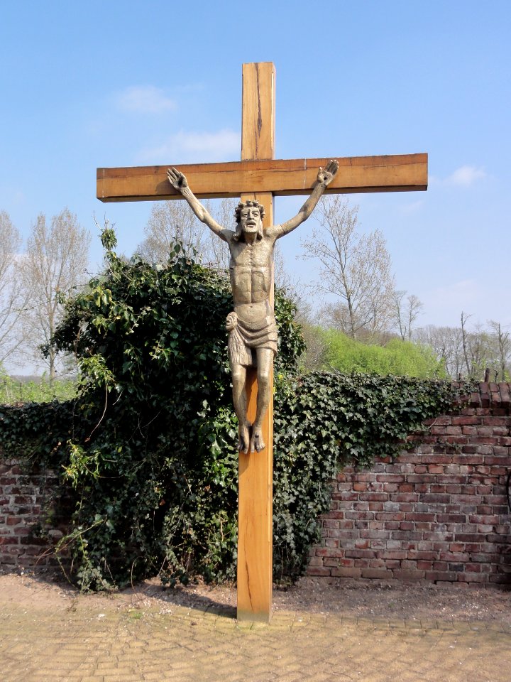 Venray Blitterswijck, kerkhof calvariebeeld