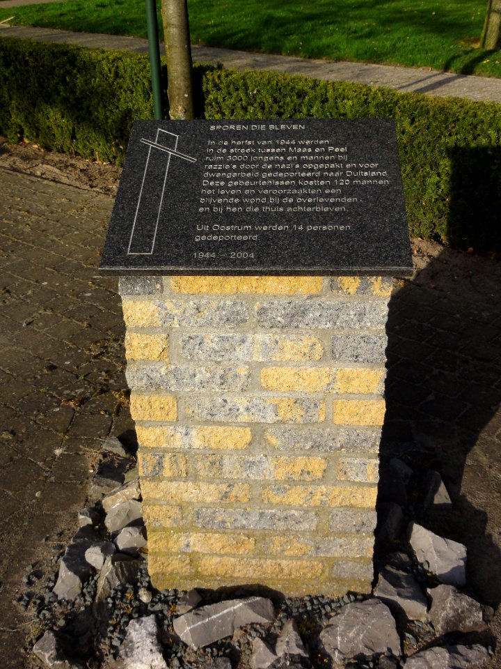 Venray Oostrum, oorlogsmonumentje