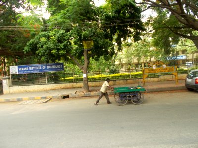 Vemana Institute of Technology on Mahayogi Vemana Road - Inner Ring Road - Koramangala
