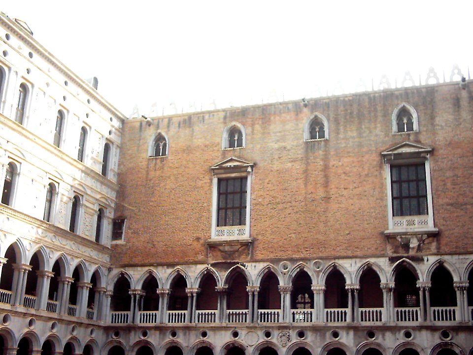 Venedig Dogenpalast Hof 3