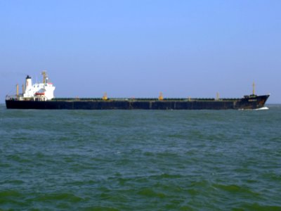 Venetico B - IMO 7620548 - Callsign H9RW photo-4 approaching Port of Rotterdam, Holland 01-Apr-2007