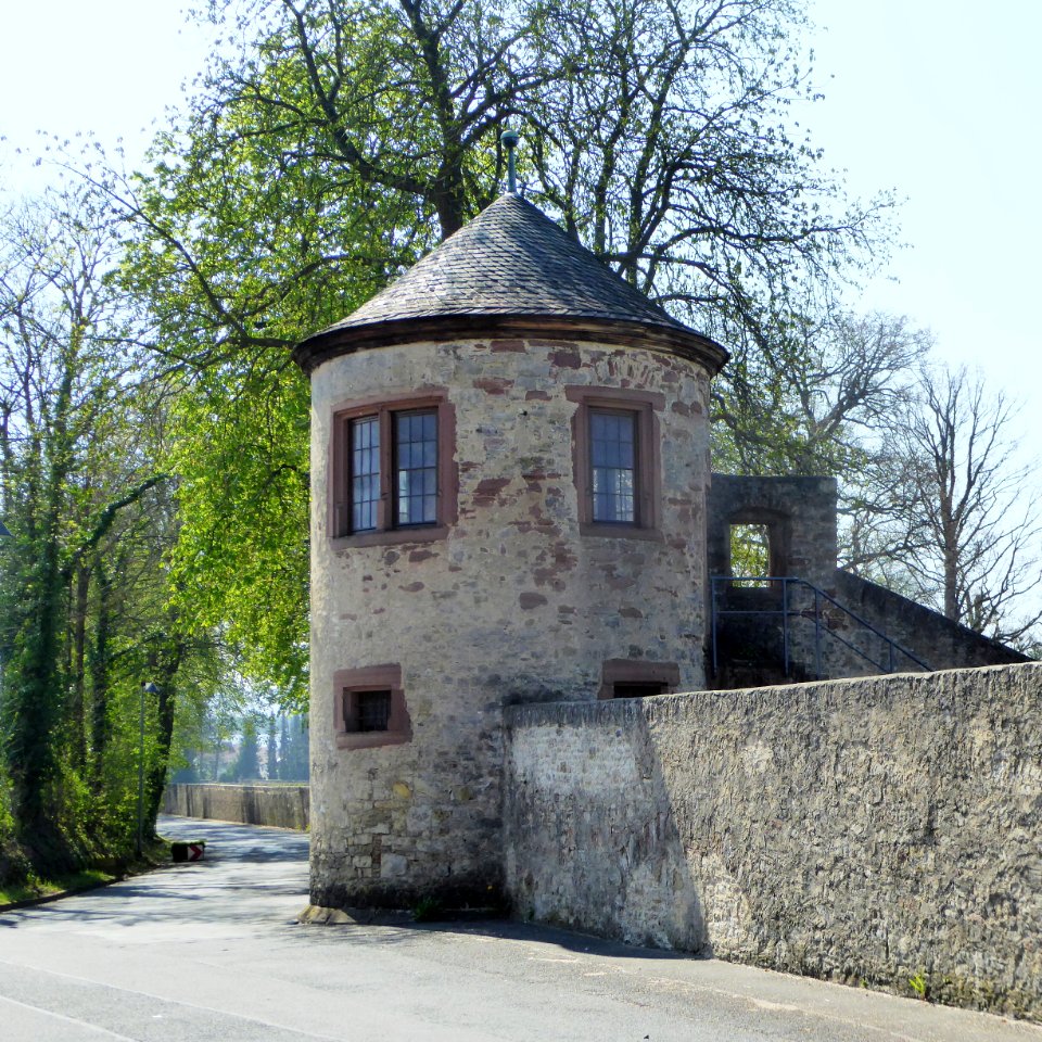 Veitshöchheim, Echterstraße, Mauerturm Hofgarten, 1