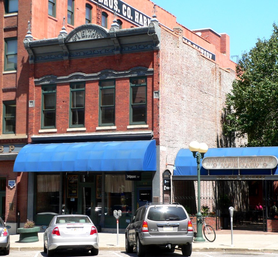 Veith Building (Lincoln, Nebraska) from SE 1