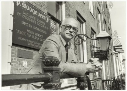 Veiling Hoogeveen aan de Nieuwe Gracht 74 na ruim 70 jaar opgeheven. NL-HlmNHA 54010049