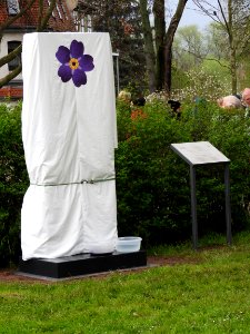 Veiled khatchkar Jena 2