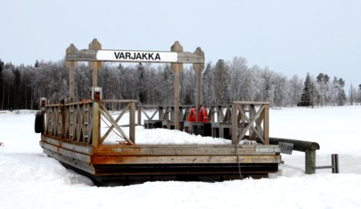 Varjakka ferry Oulu 20130402