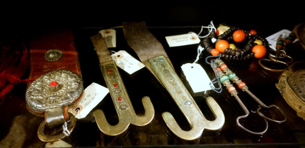 Various objects, Tebbu people, Drakana Valley, Gansu, Tibet, collected by Dr. David Hummel, 1935 - Etnografiska museet - Stockholm, Sweden - DSC00962