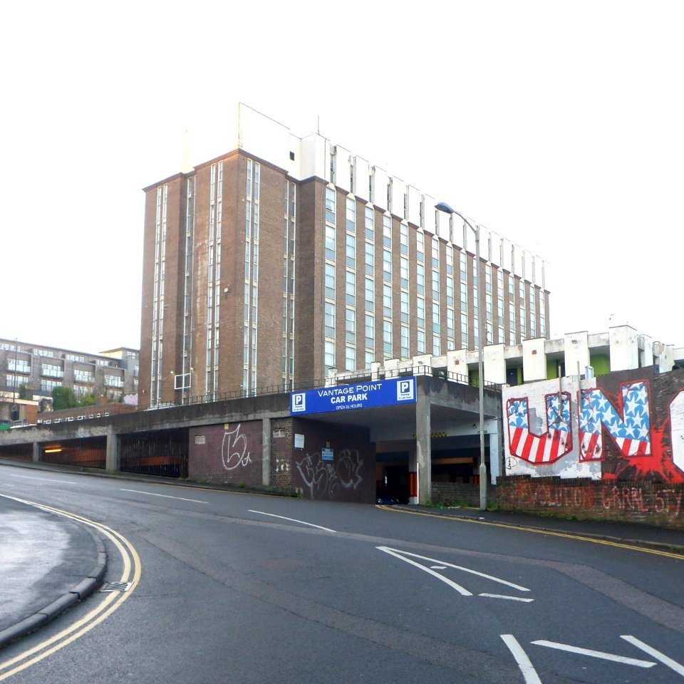 Vantage Point, New England Road, Brighton (December 2013) (1)