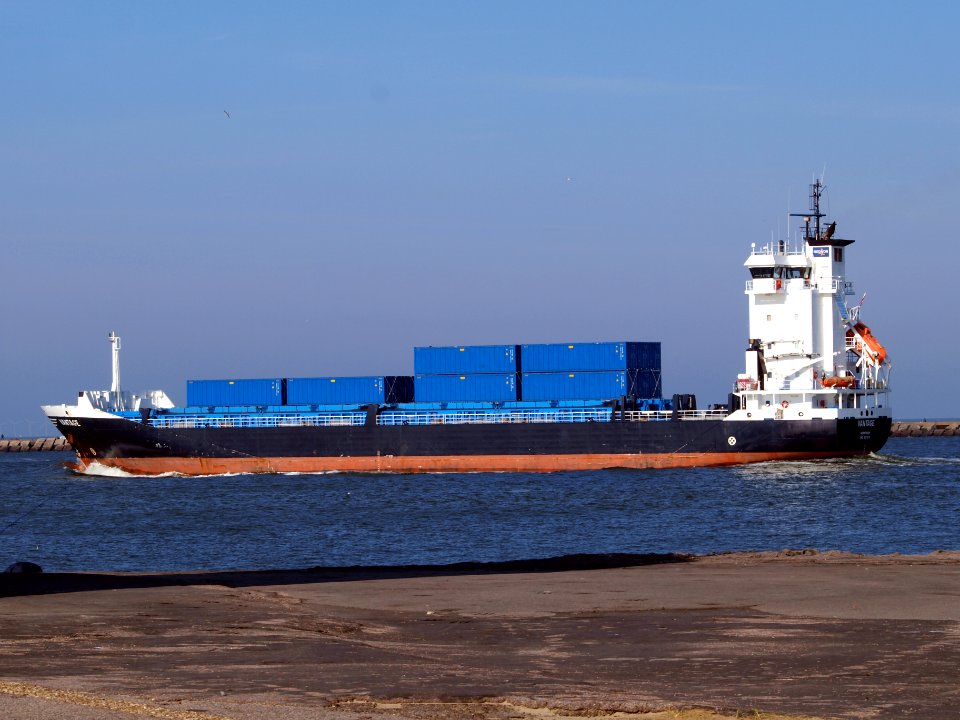 VANTAGE - IMO 9375111 - at IJmuiden Hoogovens, Port of Amsterdam photo-4