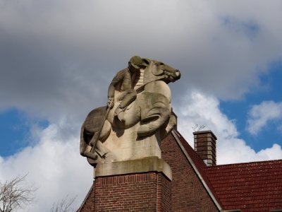Van Tuyll van Serooskerkenplein pic4