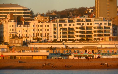 Van Alen Building, 24–30 Marine Parade, Brighton (January 2017) (1)