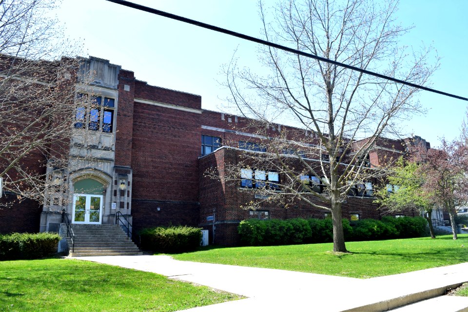 Van Brunt Memorial School, Horicon, WI
