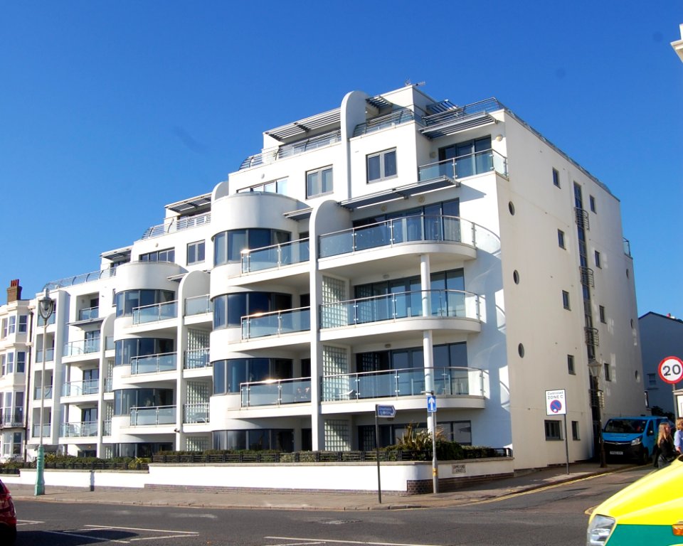 Van Alen Building, 24–30 Marine Parade, Brighton (September 2018) (3)