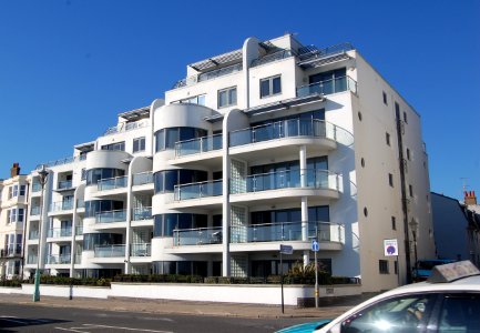 Van Alen Building, 24–30 Marine Parade, Brighton (September 2018) (2)