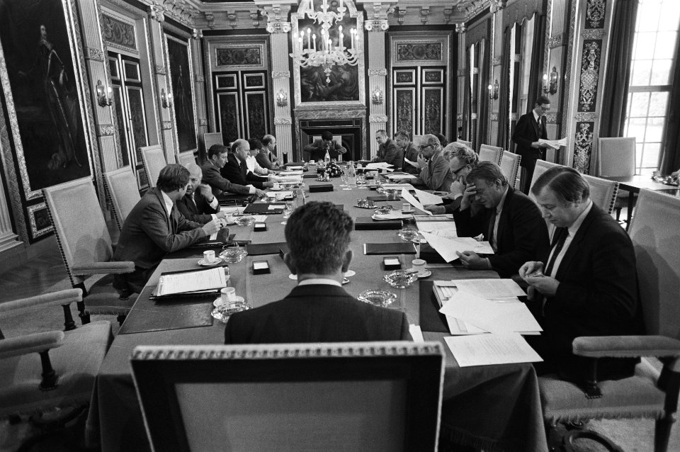 Van links naar rechts Terlouw (D66), Den Uyl (PvdA), Van Agt (CDA), .., ...,, Bestanddeelnr 931-6994