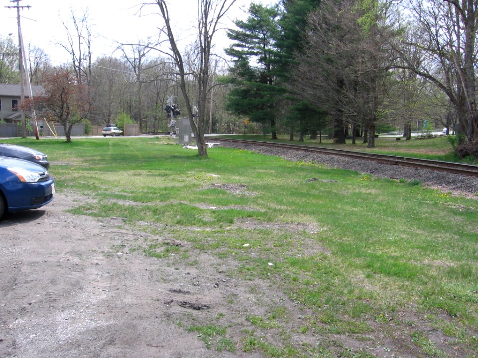 Van Deusenville station remains 035