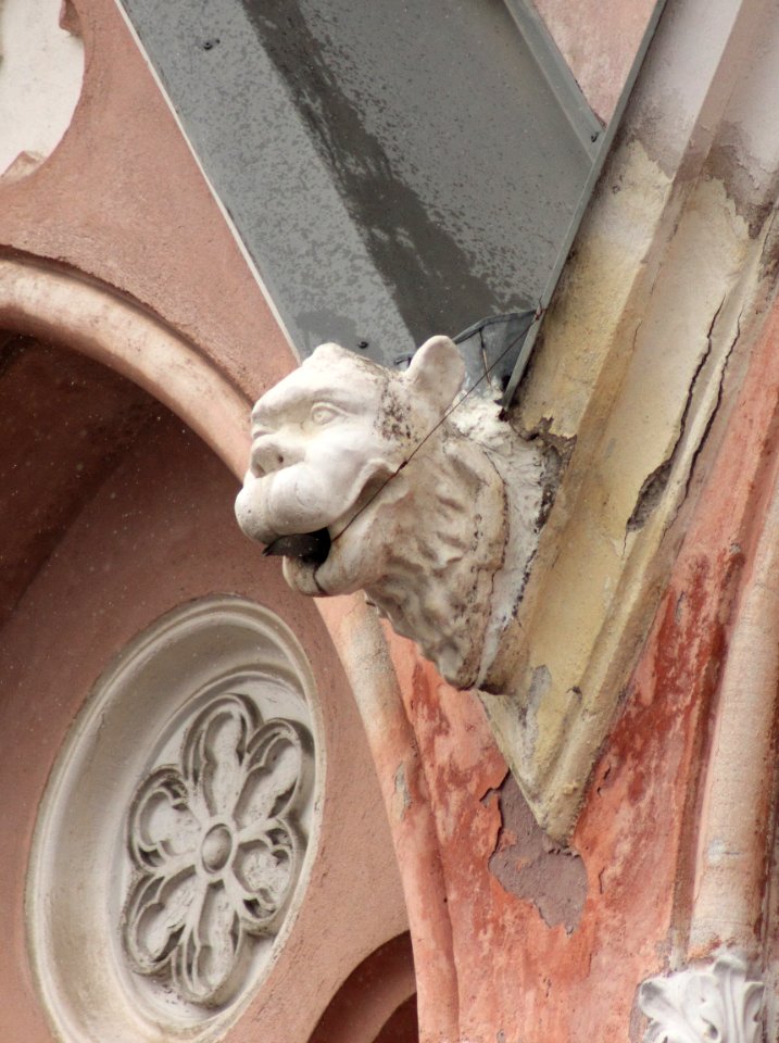 Valve Gargoyle Oulu 20150403 01