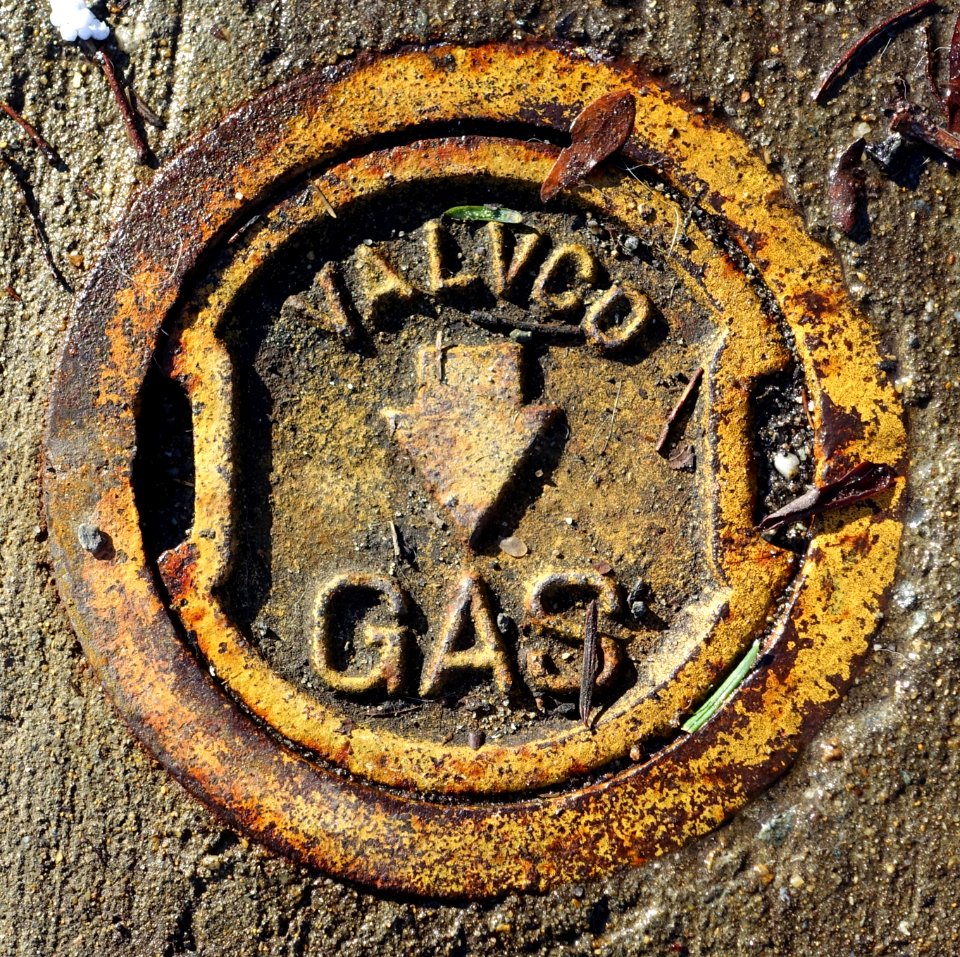 Valvco Gas - Arlington, MA - DSC02955