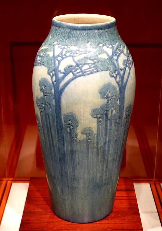 Vase with design of pine trees, Newcomb Pottery, Henrietta Davidson Bailey decorator, Joseph Meyer potter, 1912, ceramic - Princeton University Art Museum - DSC06961